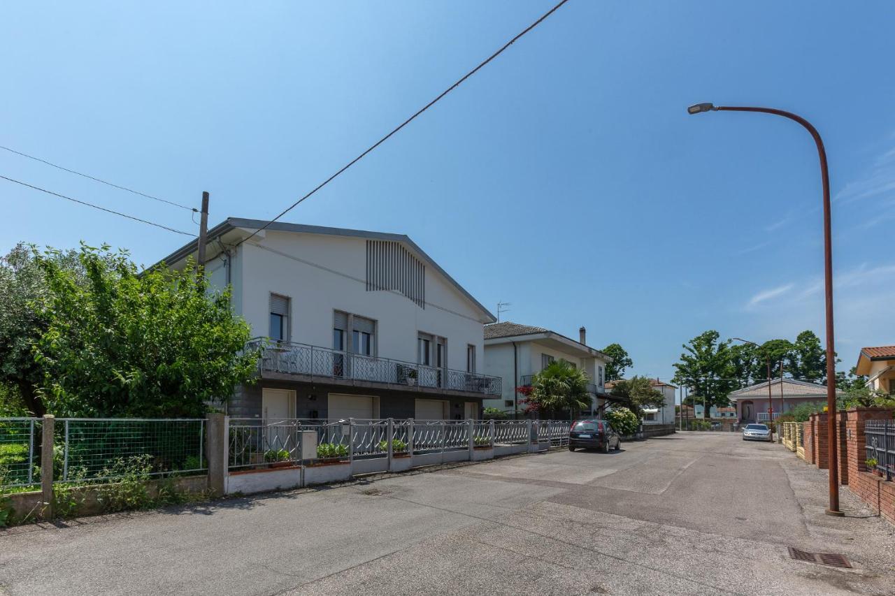 Willa Ca Licio Fiesso Umbertiano Zewnętrze zdjęcie